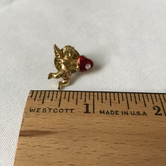 Vintage Guardian Angel/Cherub w/Red Enamel Heart & Faux Diamond Lapel Pin - Picture 5 of 5